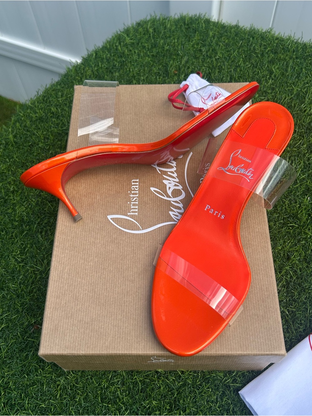 CHRISTIAN LOUBOUTIN JUST NOTHING CLEAR TPU ORANGE LEATHER KITTEN HEEL SANDAL 39